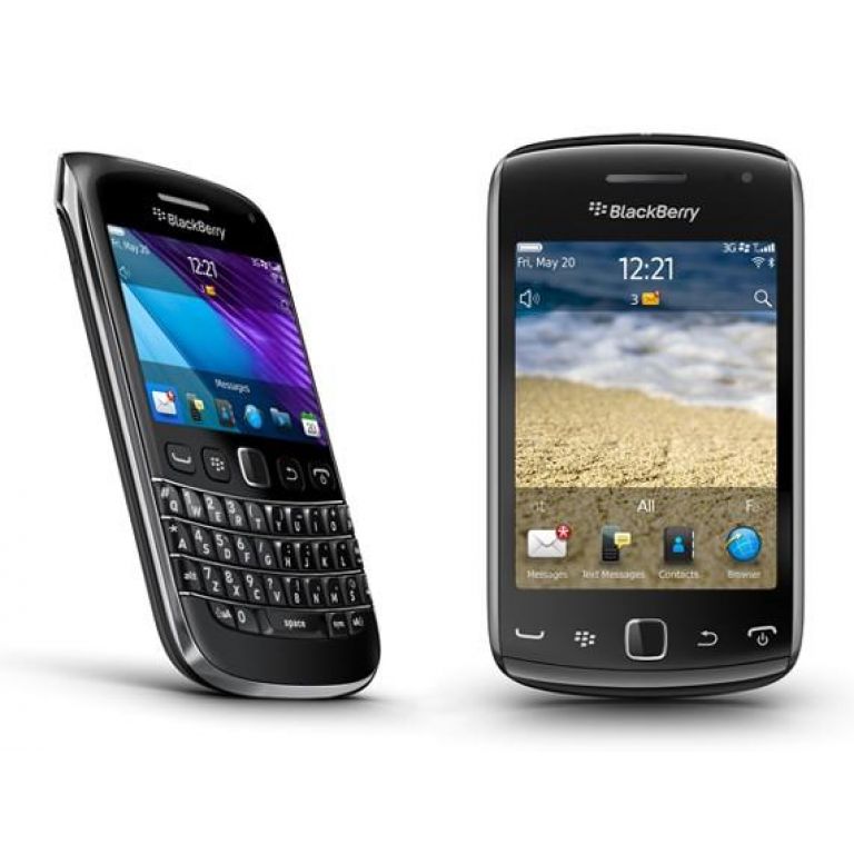 BlackBerry lanz dos nuevos modelos
